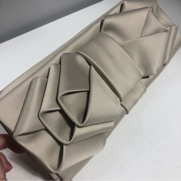 SONDRA Roberts Satin Triple Bow Taupe Clutch - Picture 2 of 11